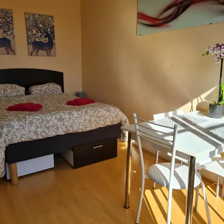 Le Continental Appartement Vittel Buitenkant foto